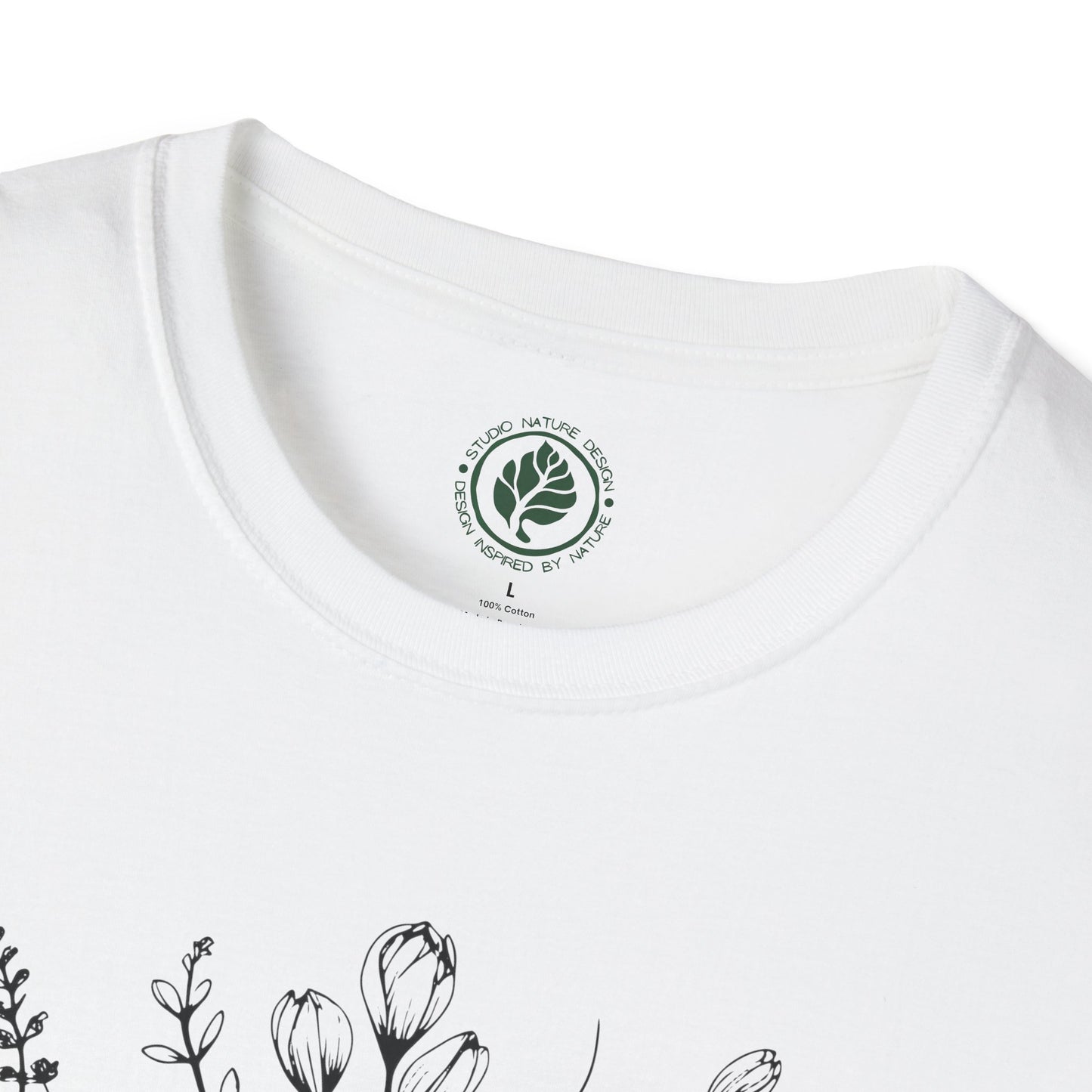 Botanical Floral Shirt Plant Lover Tee Nature Inspired Cotton T-Shirt Minimalist Garden Flower Shirt Gift for Women Men Casual Boho Tee